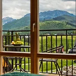 Peak House Z Widokiem Na Tatry I Giewont Chalé *