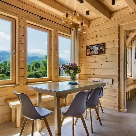 Chalet Peak House *