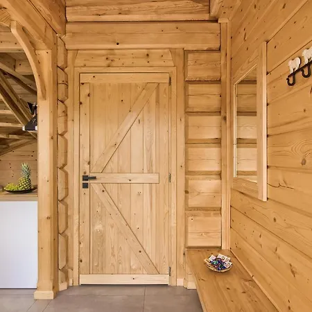 Peak House *